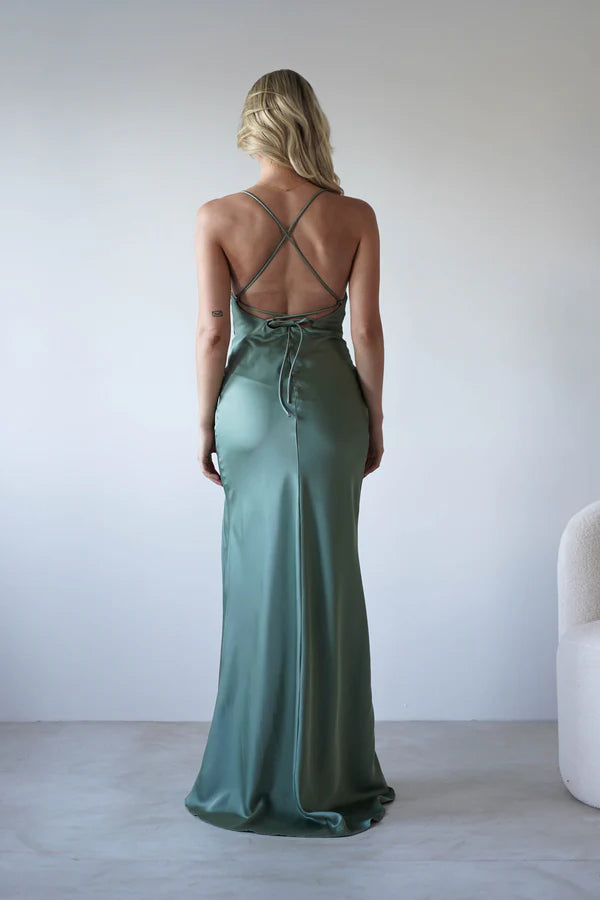 Thin shoulder strap tied backless satin dress long skirt formal dress