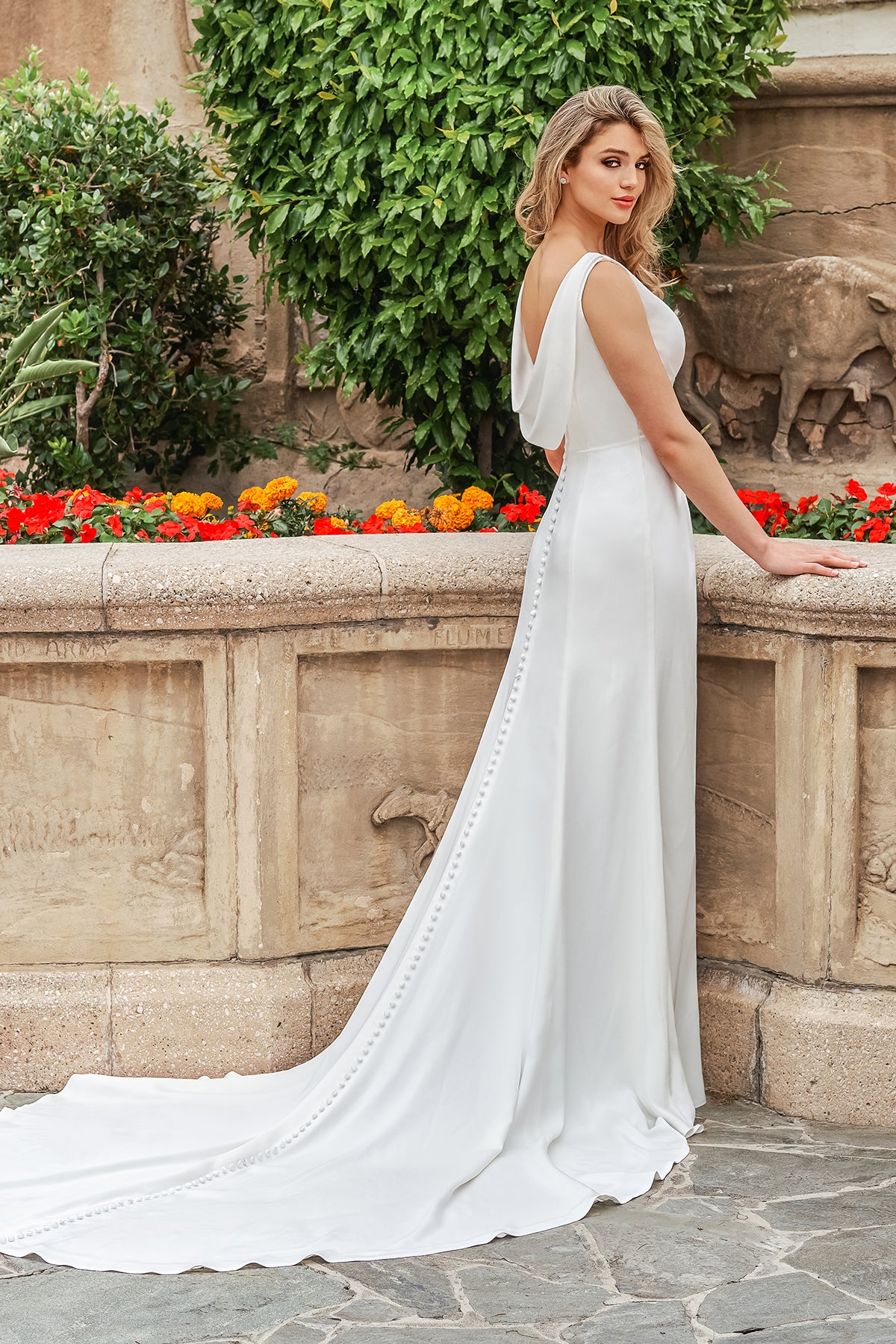 V-neck off shoulder mermaid and floor length skirt