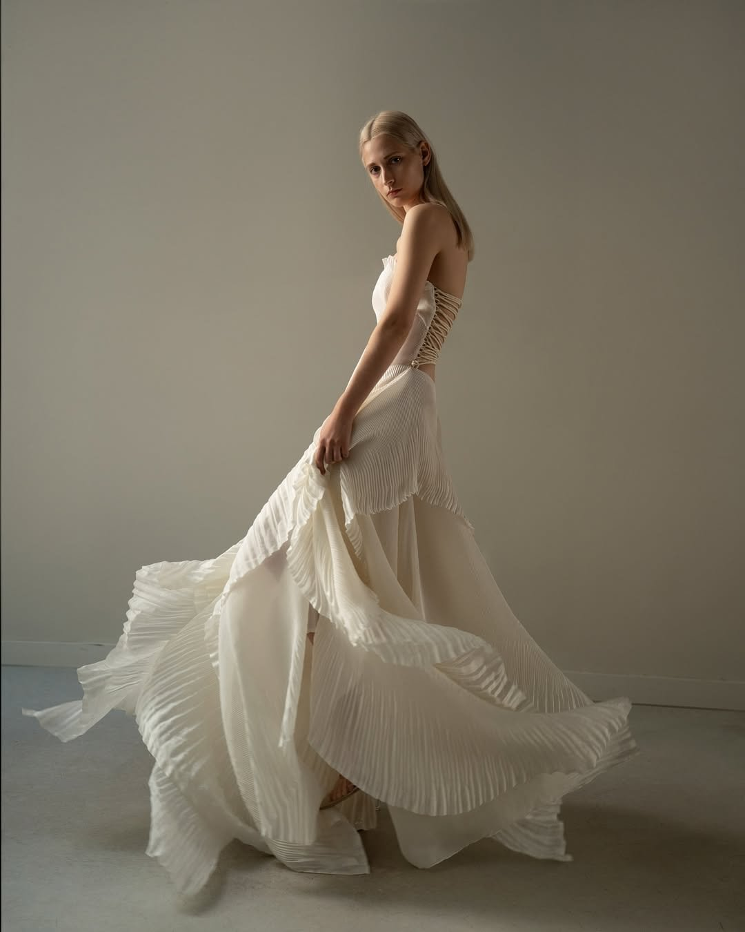 Chic Beige Pleated Strapless Contrast Color Stitching Prom Dress