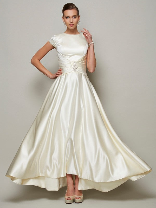 A-Line Satin Scoop Short Sleeves Floor-Length With Beading Mother of the Bride Dresses