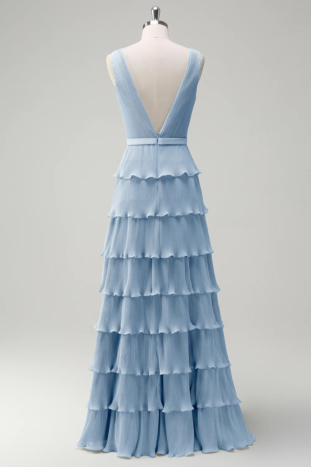 A-line V-neck pleated layered backless floor length skirt with slit