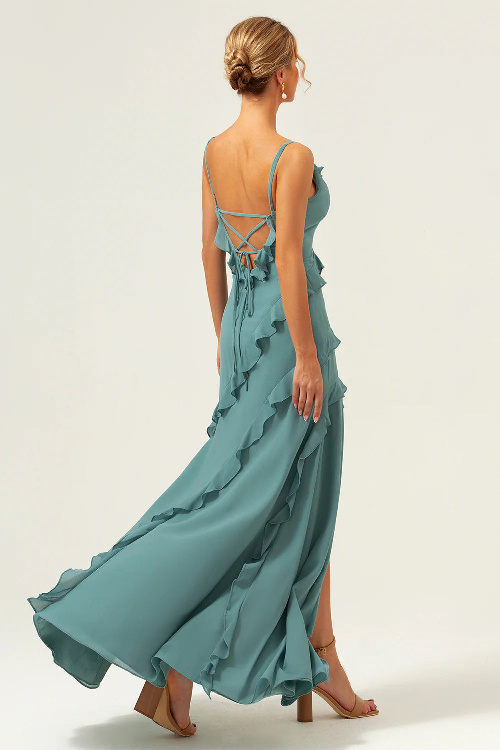 Thin camisole backless ruffled hem mopping bridesmaid dress