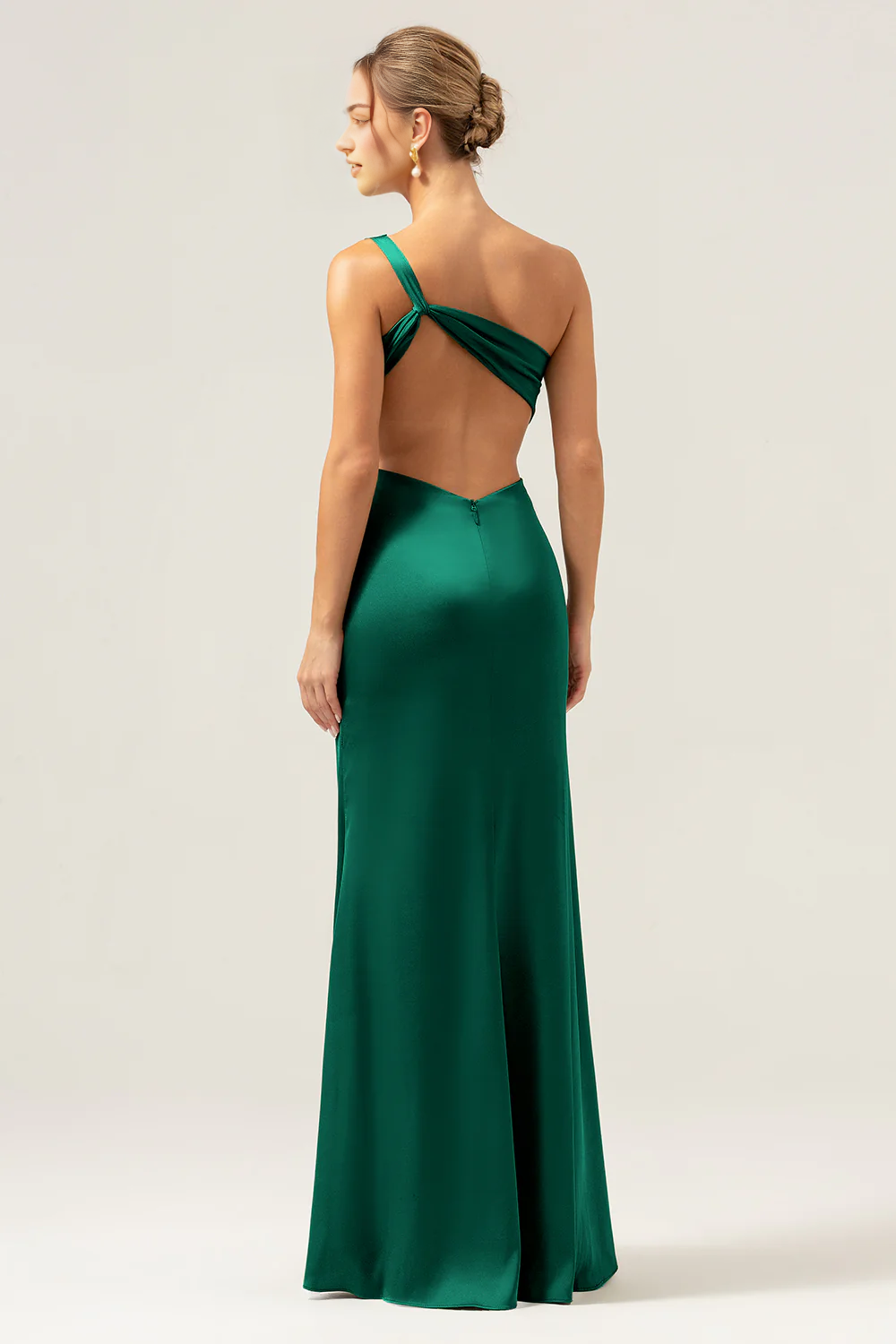 Elegant mermaid one shoulder pleated backless bridesmaid dress