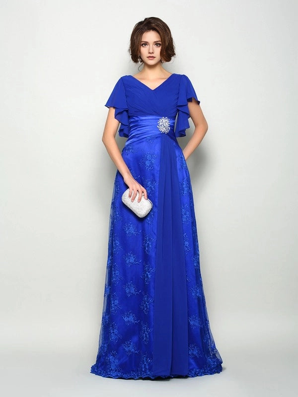 A-Line Chiffon V-neck Short Sleeves Sweep/Brush Train With Applique Mother of the Bride Dresses