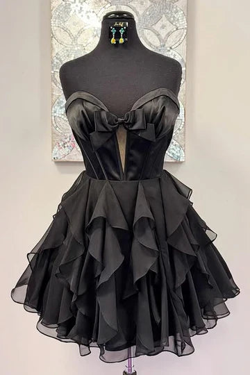 A-Line Ruffles Empire-Waist Sleeveless Strapless Short Homecoming Dress