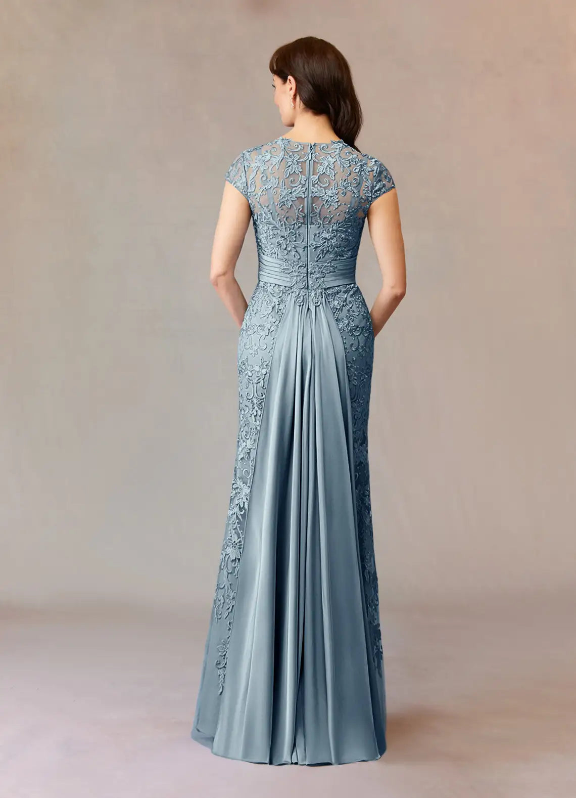 Charming Dusty Blue Mermaid Lace Scoop Neck Illusion Cap Sleeves Back Zip Floor-Length Mother of the Bride Dress for women hot sale
