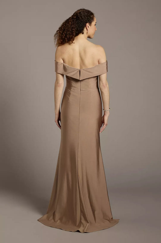 Elegant Mermaid Off-Shoulder Sleeveless Back Zip Floor-Length Mother of the Bride Dress With Side Ruched