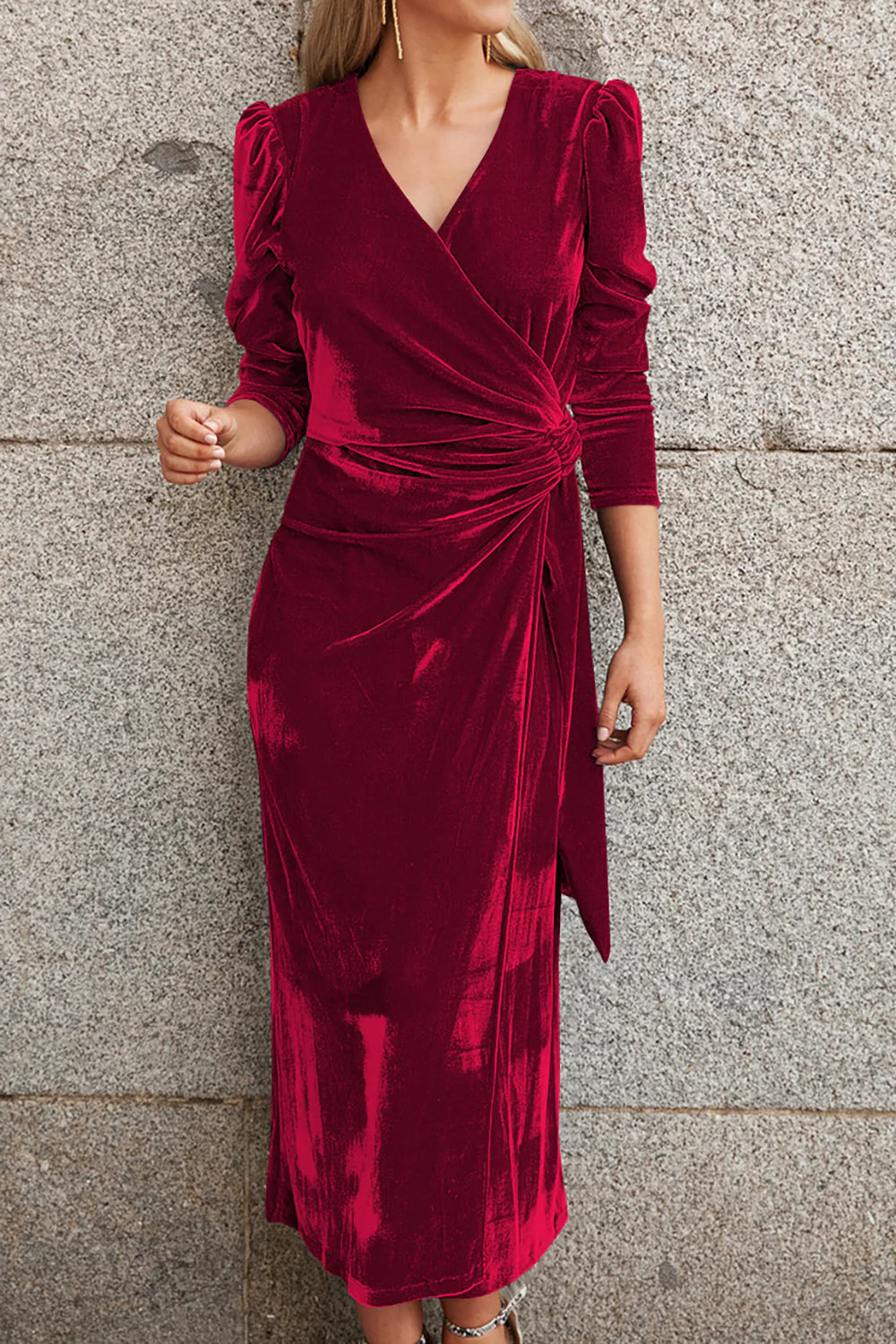 Elegant V-neck velvet long sleeved evening gown