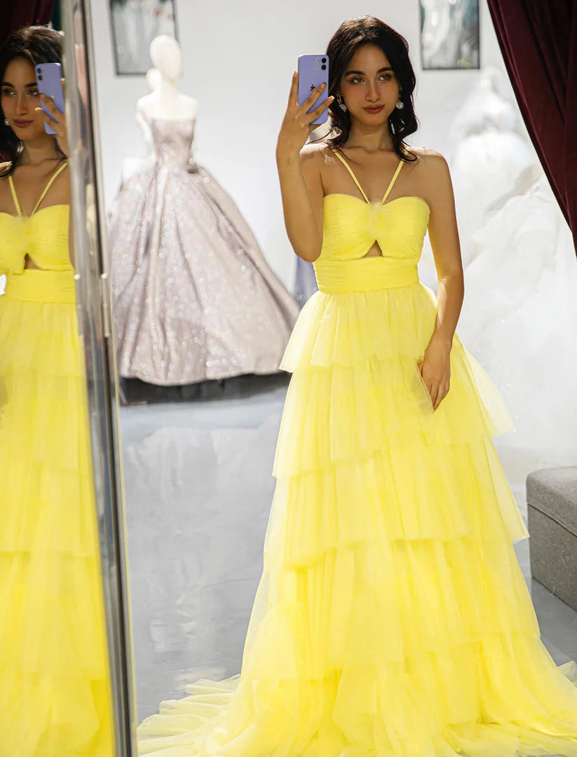 Keychain chiffon waist cinching ball dress