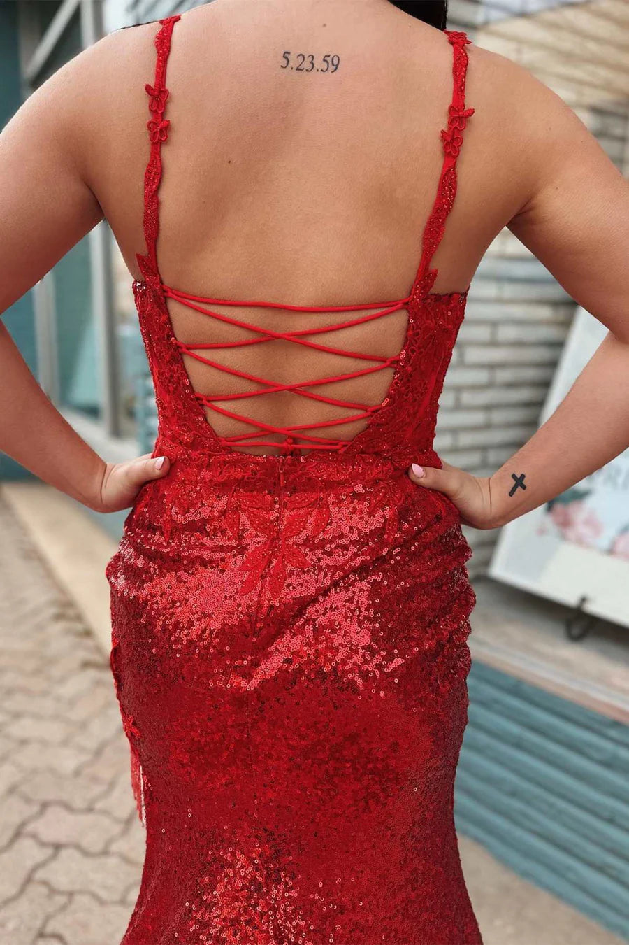 Red Sequin Appliques Sweetheart Mermaid Long Prom Dress with Slit