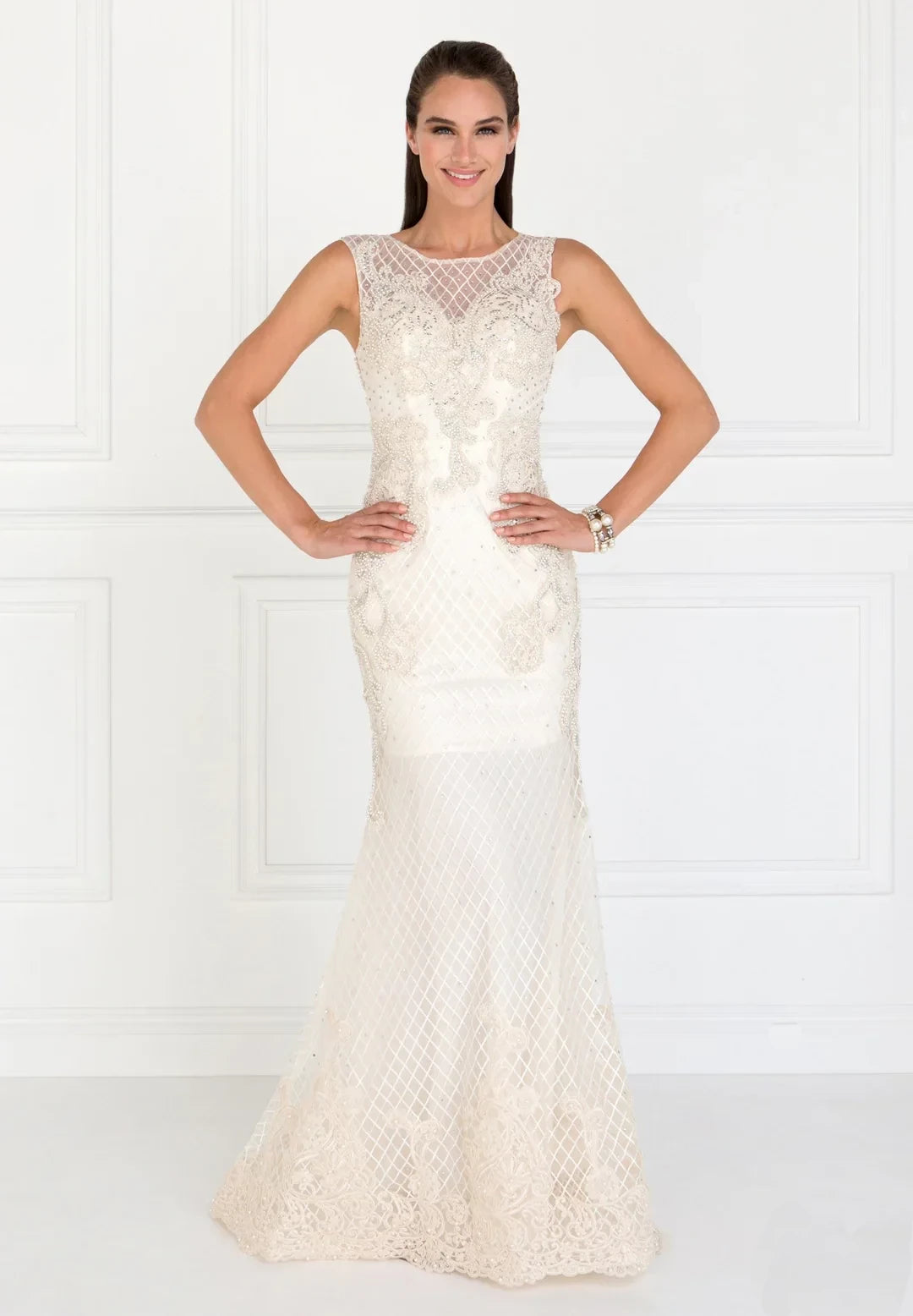 Mermaid round neck sleeveless lace applique dress