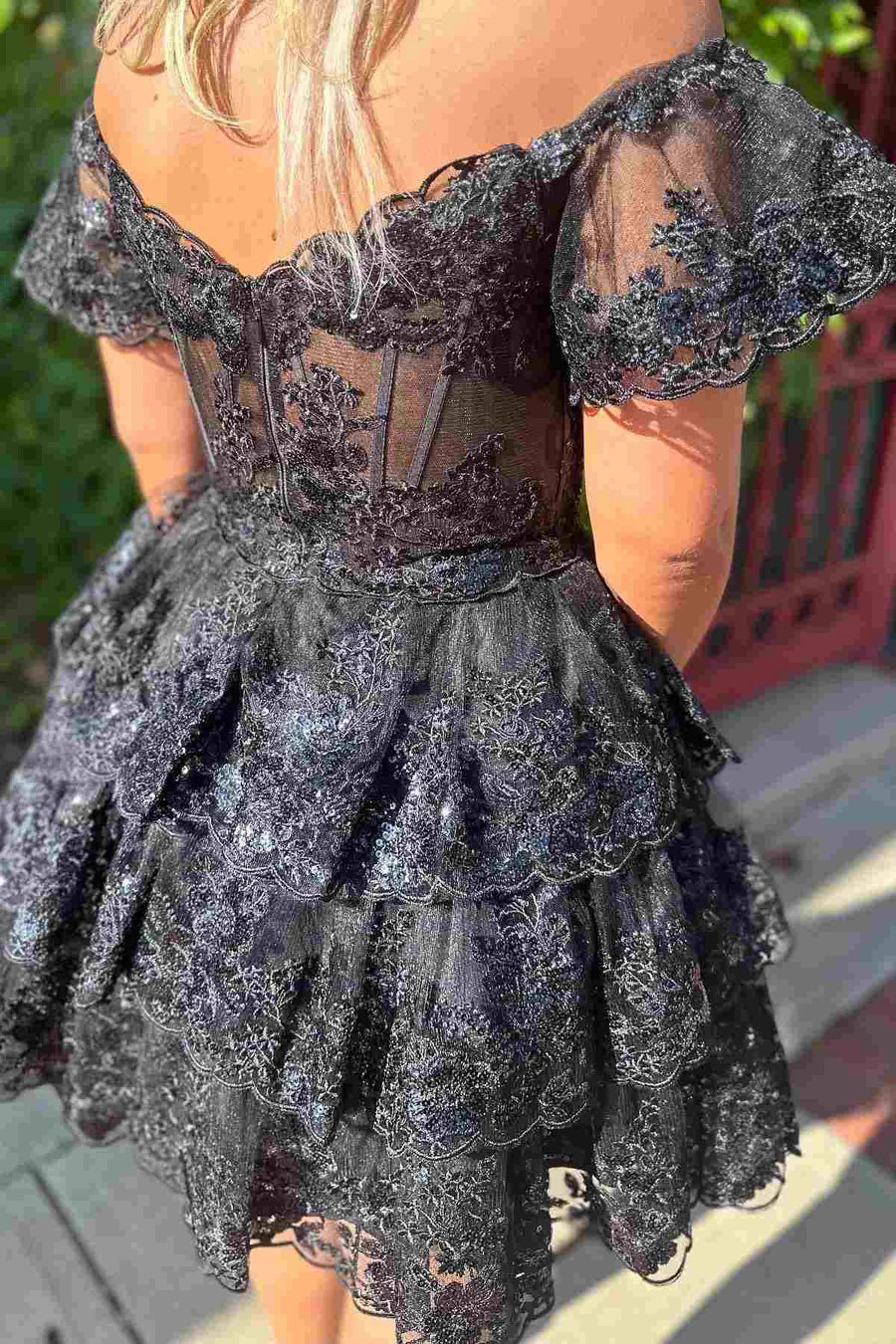 Off-Shoulder A-Line Sequins Appliques Tiered Short Homecoming Dress
