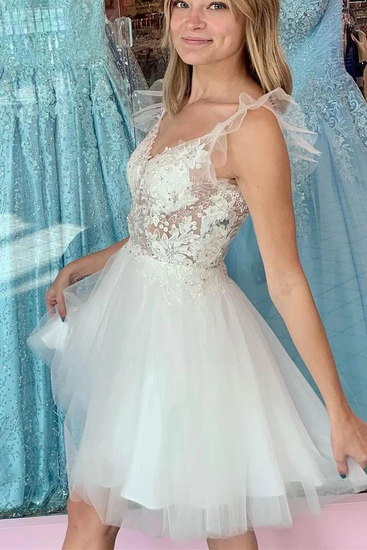 Princess White A-line Appliques Short Party Dress