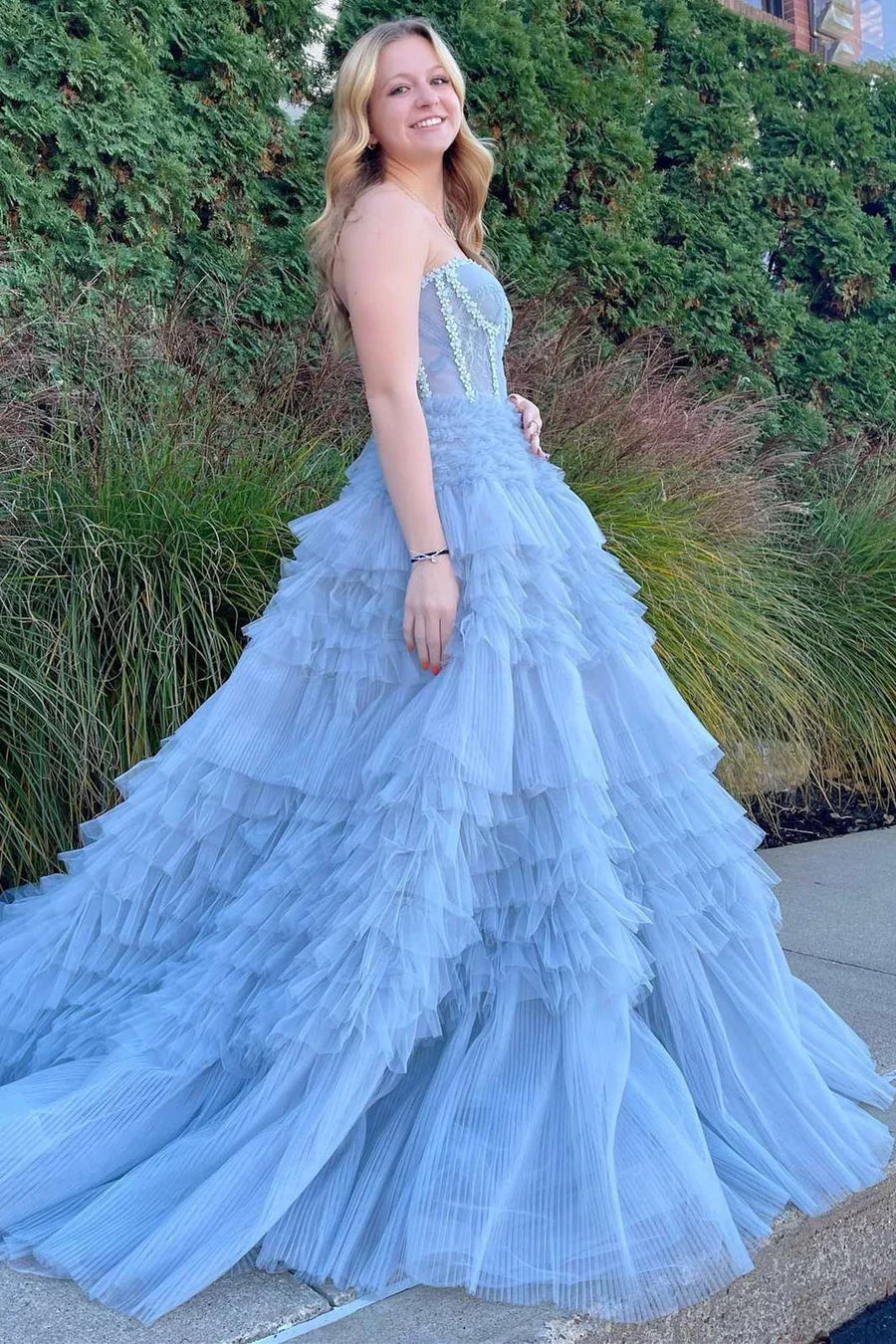 Princess sleeveless strapless layered ball gown