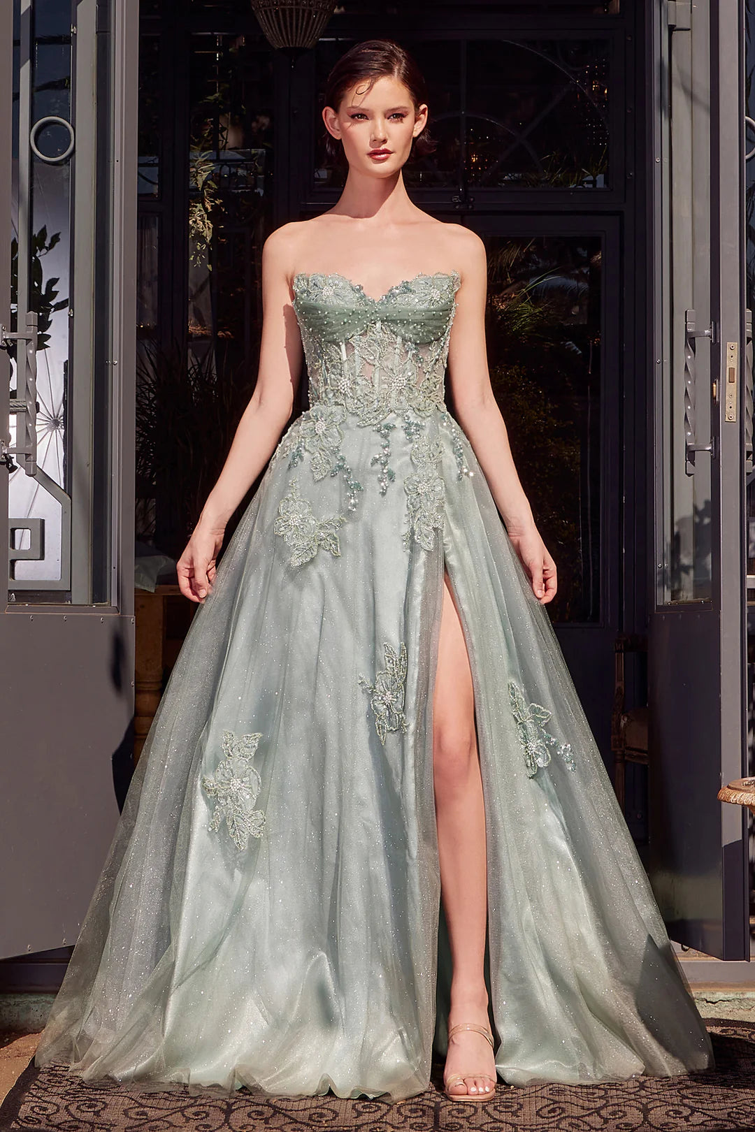 Sleeveless tight corset A-line side slit dress