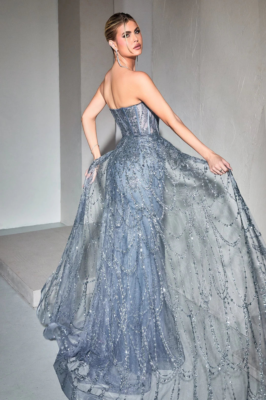 Sleeveless tight corset mermaid dress with sheer