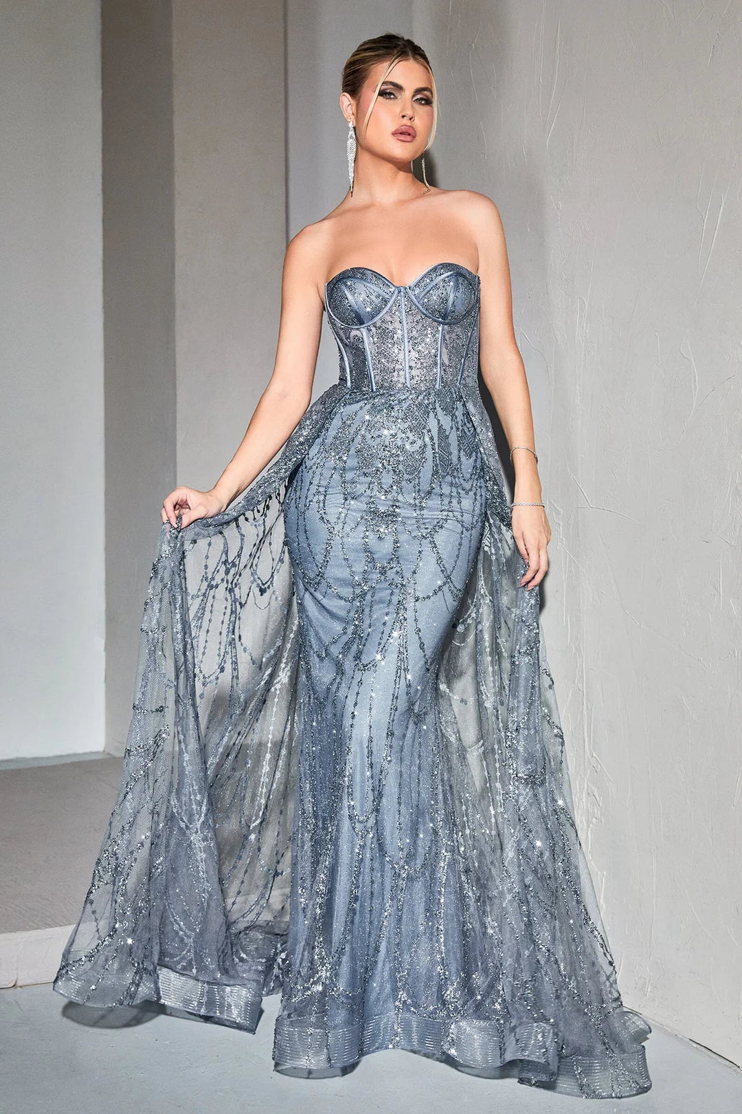 Sleeveless tight corset mermaid dress with sheer