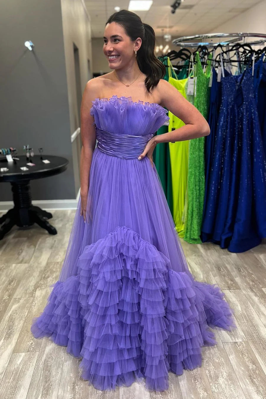 Transparent hard gauze strapless A-line layered pleated ball gown