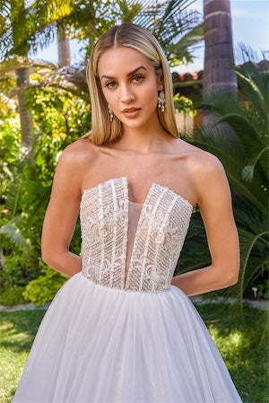 Enchanting Tulle Ball Gown with Strapless Beaded Corset Bodice and Multilayered Princess Skirt