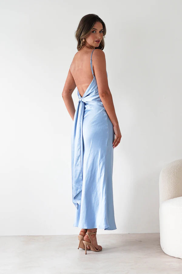 Light blue slim shoulder strap backless long skirt dress