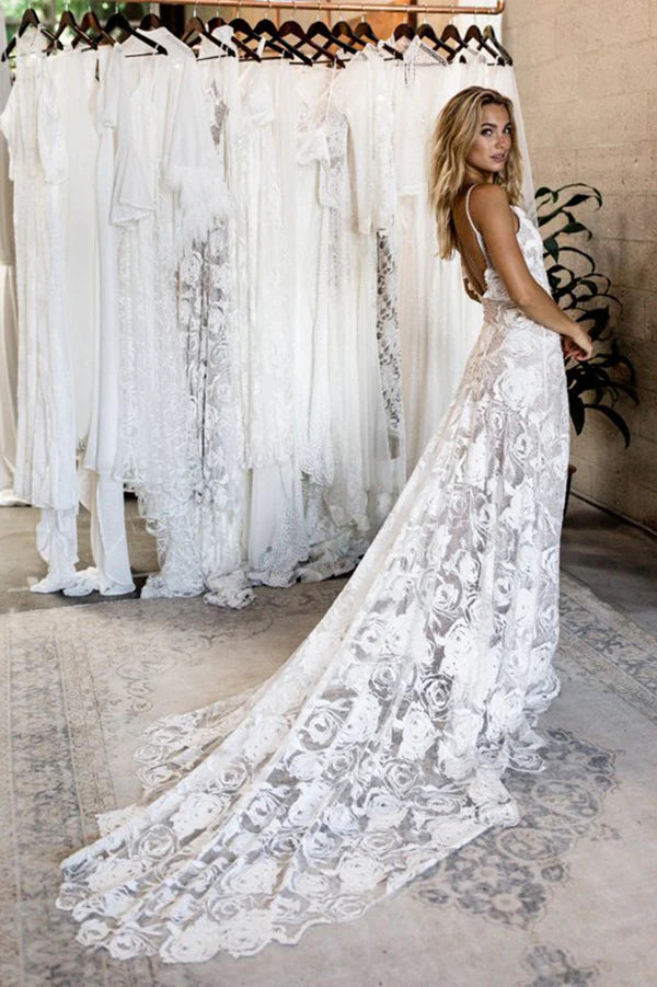Elegant thin shoulder strap backless long style simple lace beach wedding dress