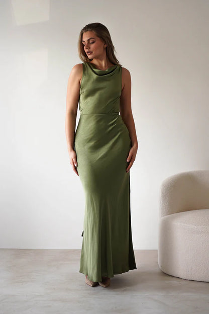 Military green sleeveless backless waist cinching dress