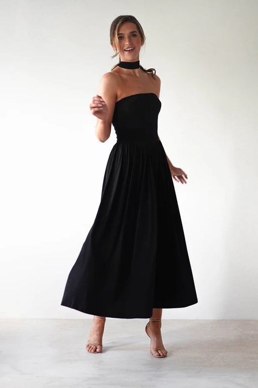 Sleeveless cross neck backless dress