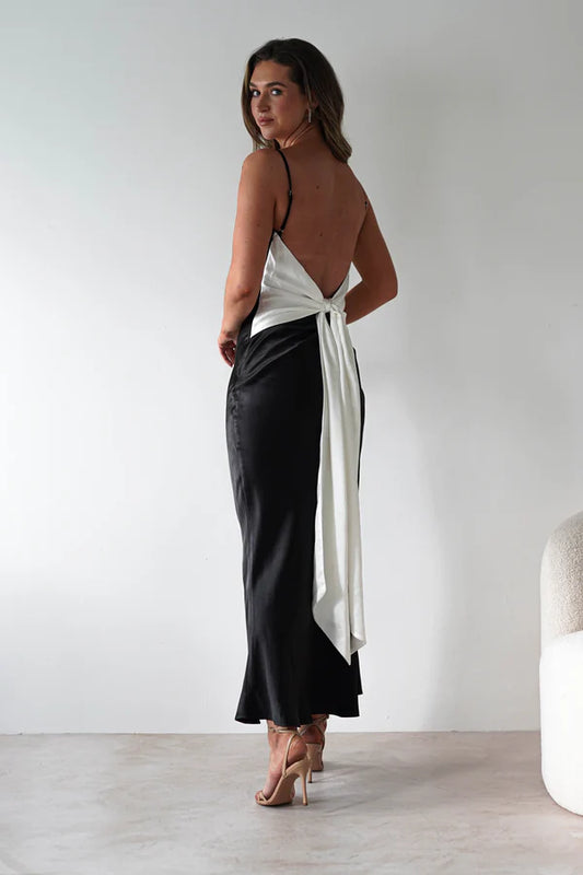 Black V-neck slim shoulder strap backless dress section