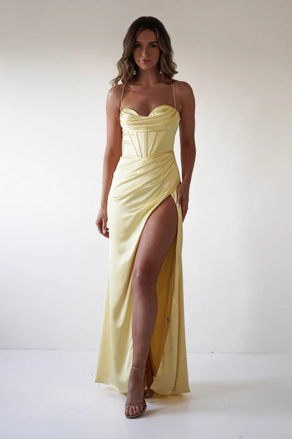 Thin camisole backless dress with side slit