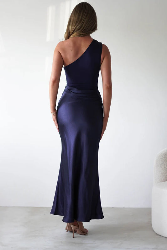 Asymmetric shoulder strap close fitting hip hugging long skirt dress