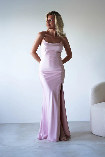 Thin shoulder strap tied backless satin dress long skirt formal dress