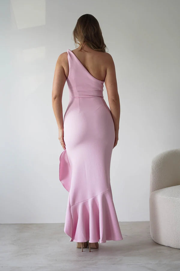 Pink One Shoulder Waist Tight Ruffle Dress