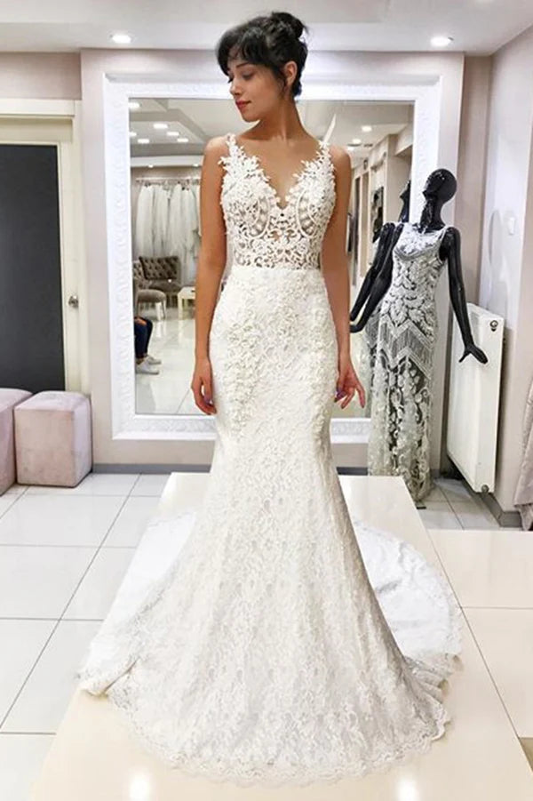 V-neck sleeveless mermaid lace wedding dress