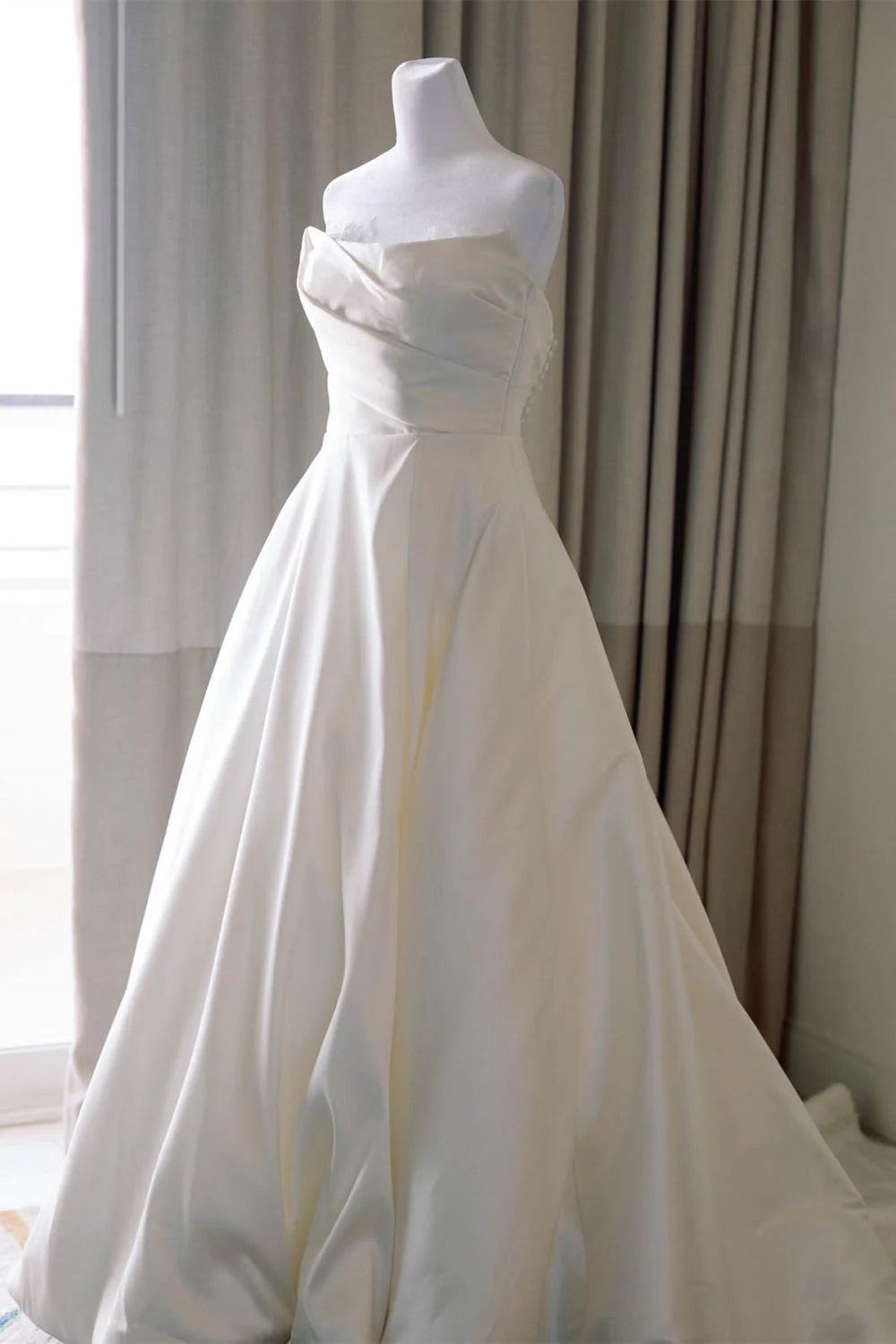 Elegant A Line Strapless White Sating Long Wedding Dress with Split Front