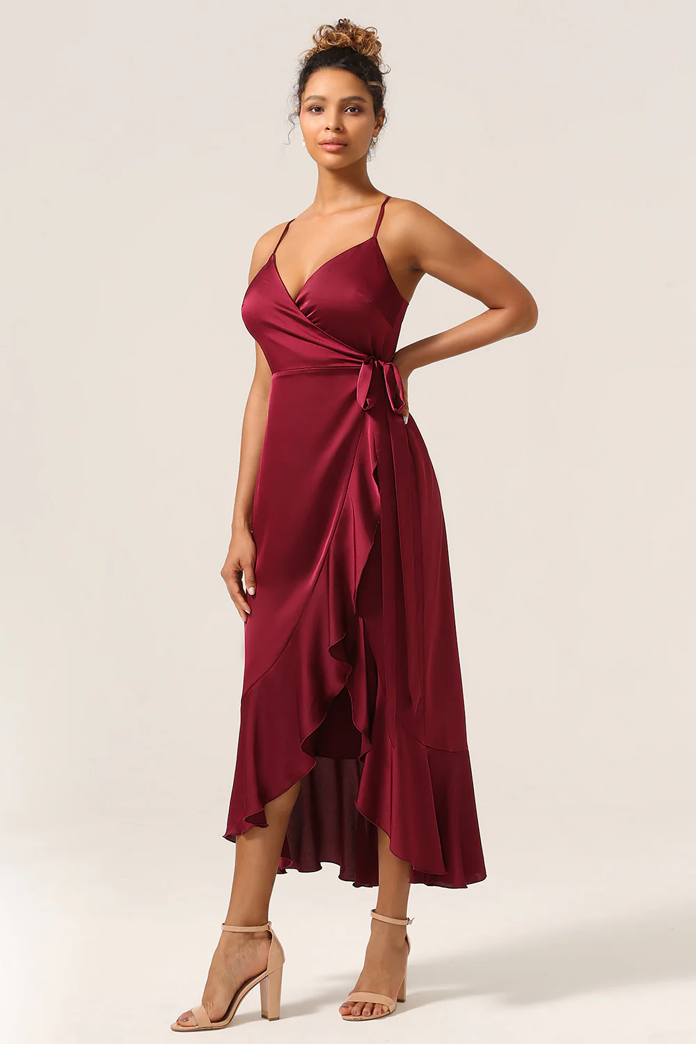 Asymmetric ruffled edge thin suspender V-neck bridesmaid dress