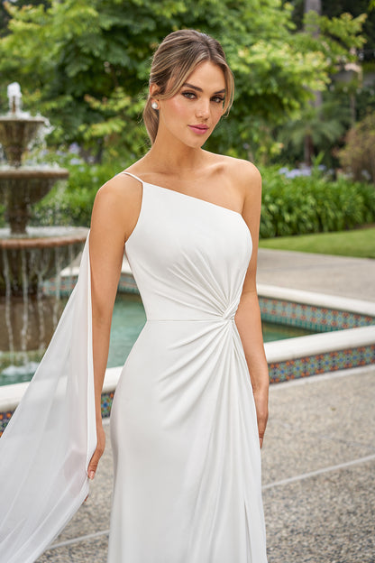 Mermaid single shoulder thin shoulder strap floor standing wedding dress with side slit