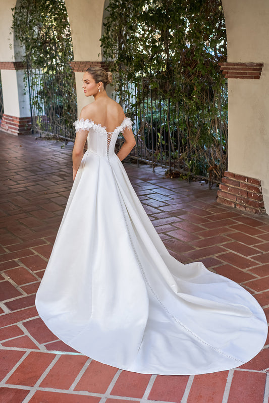 Strapless tight corset mermaid and floor length skirt