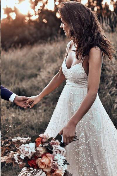 Simple backless thin suspender V-neck sleeveless wedding dress