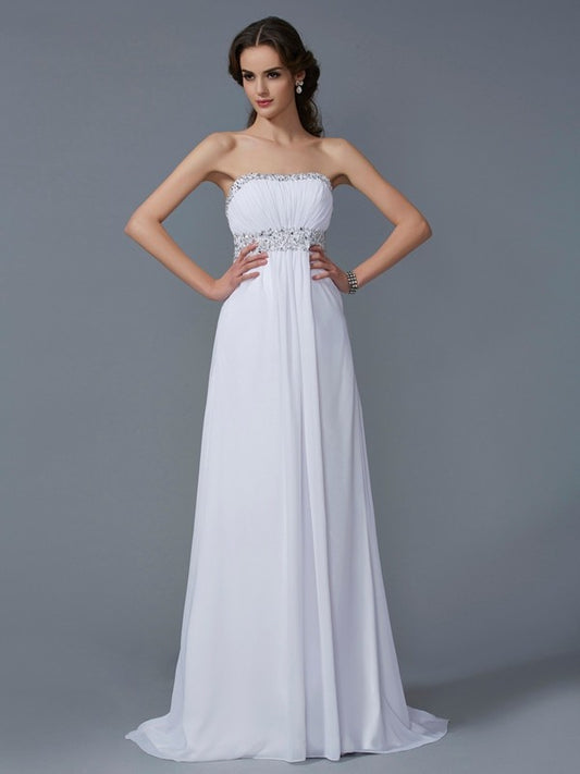A-line strapless sleeveless dress with exposed back