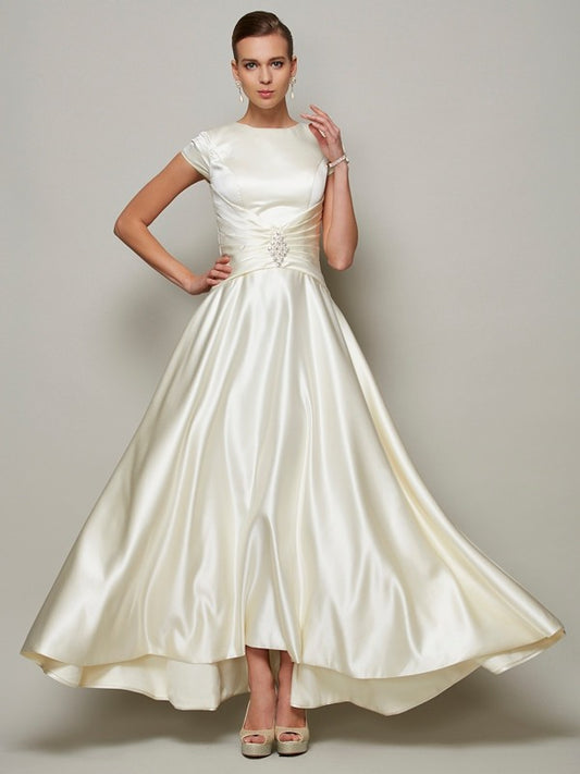 A-Line Satin Scoop Short Sleeves Floor-Length With Beading Mother of the Bride Dresses