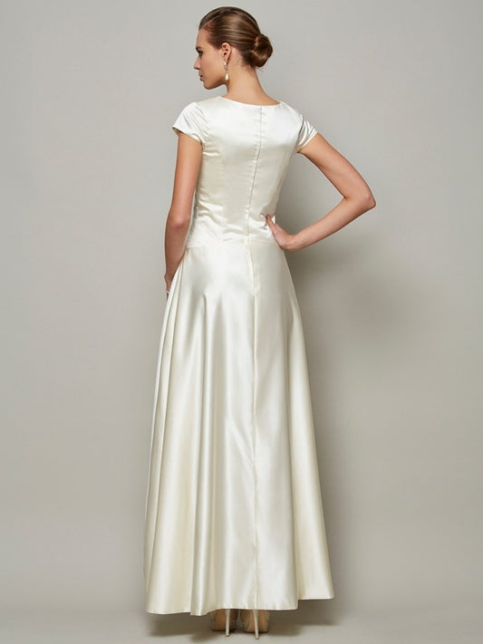 A-Line Satin Scoop Short Sleeves Floor-Length With Beading Mother of the Bride Dresses