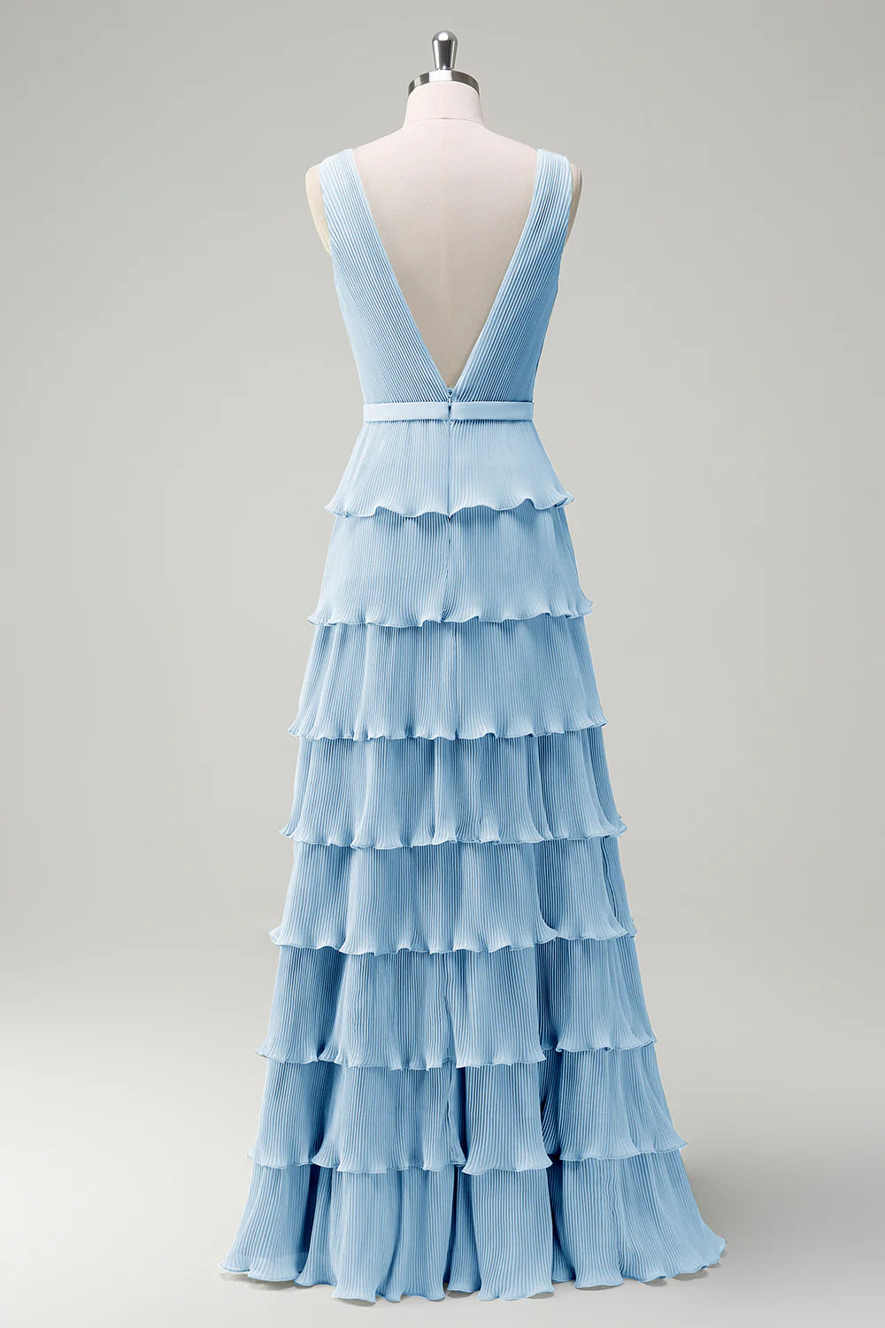 A-line V-neck pleated layered backless floor length skirt with slit