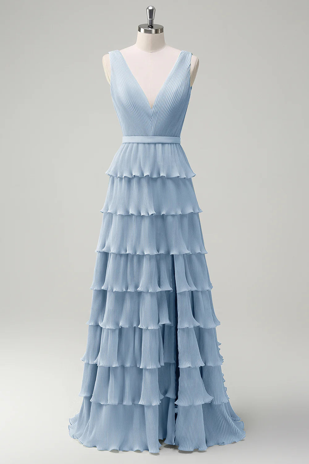 A-line V-neck pleated layered backless floor length skirt with slit