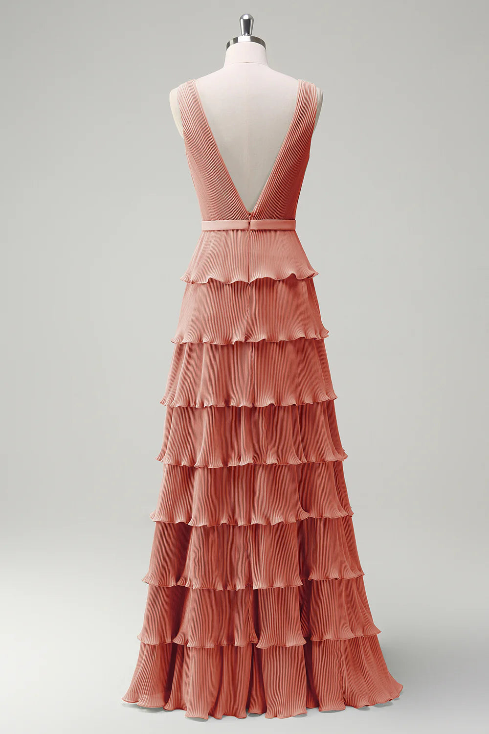 A-line V-neck pleated layered backless floor length skirt with slit