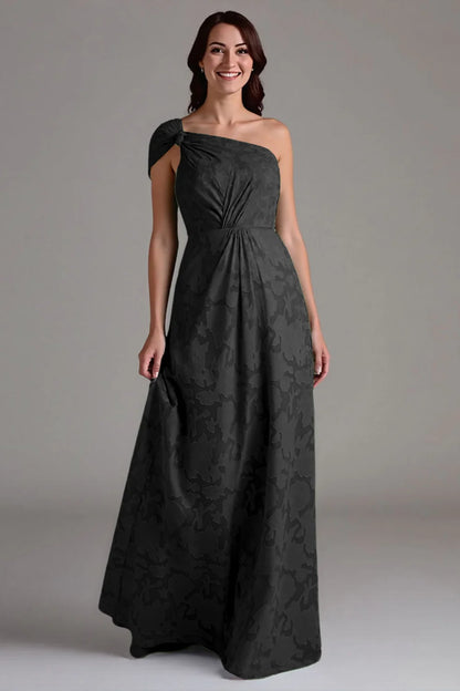 Single shoulder A-line pleated long skirt bridesmaid dress