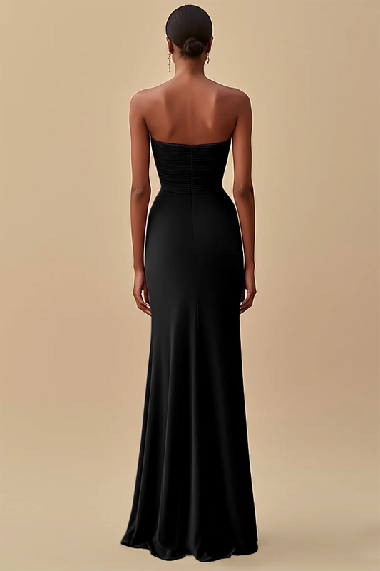 Sleeveless strapless mermaid pleated formal dress