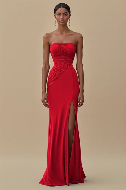 Sleeveless strapless mermaid pleated formal dress