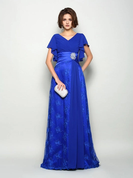 A-Line Chiffon V-neck Short Sleeves Sweep/Brush Train With Applique Mother of the Bride Dresses