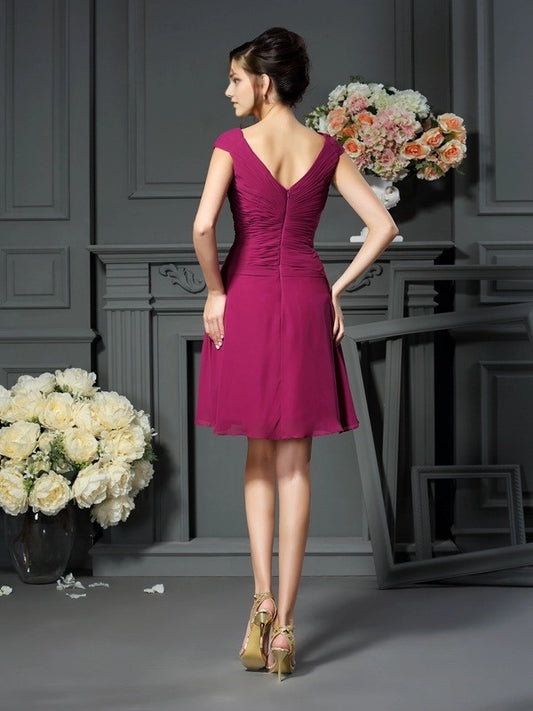 A-Line Chiffon V-neck Sleeveless Knee-Length With Pleats Mother of the Bride Dresses
