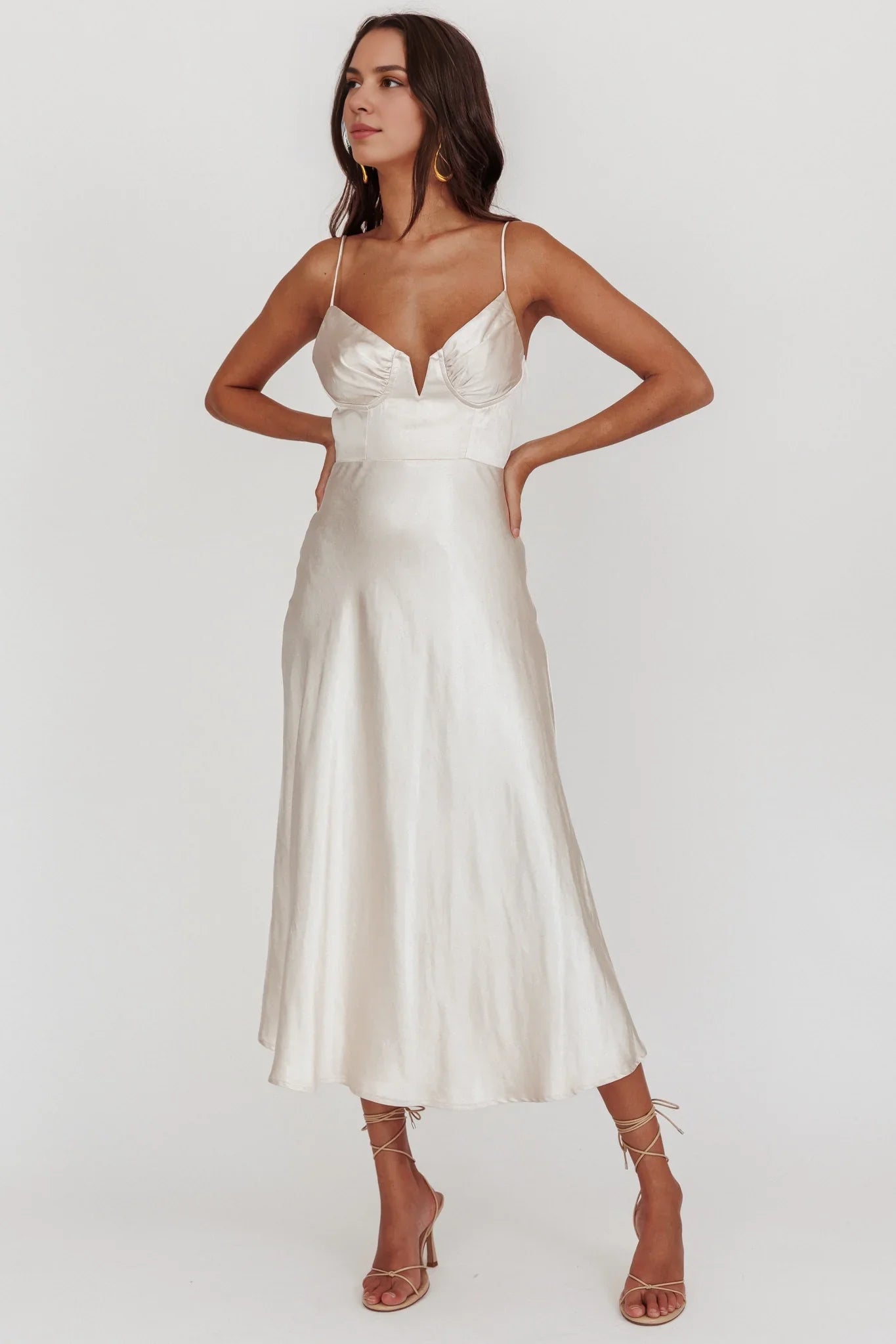 A-line mid length adjustable thin shoulder strap invisible back zipper bridesmaid dress with everyone's sideways gaze